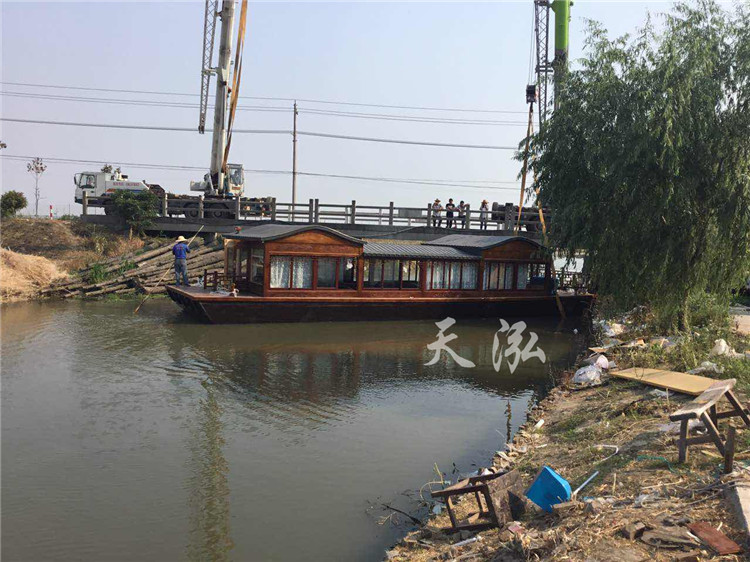 觀光畫舫船th005